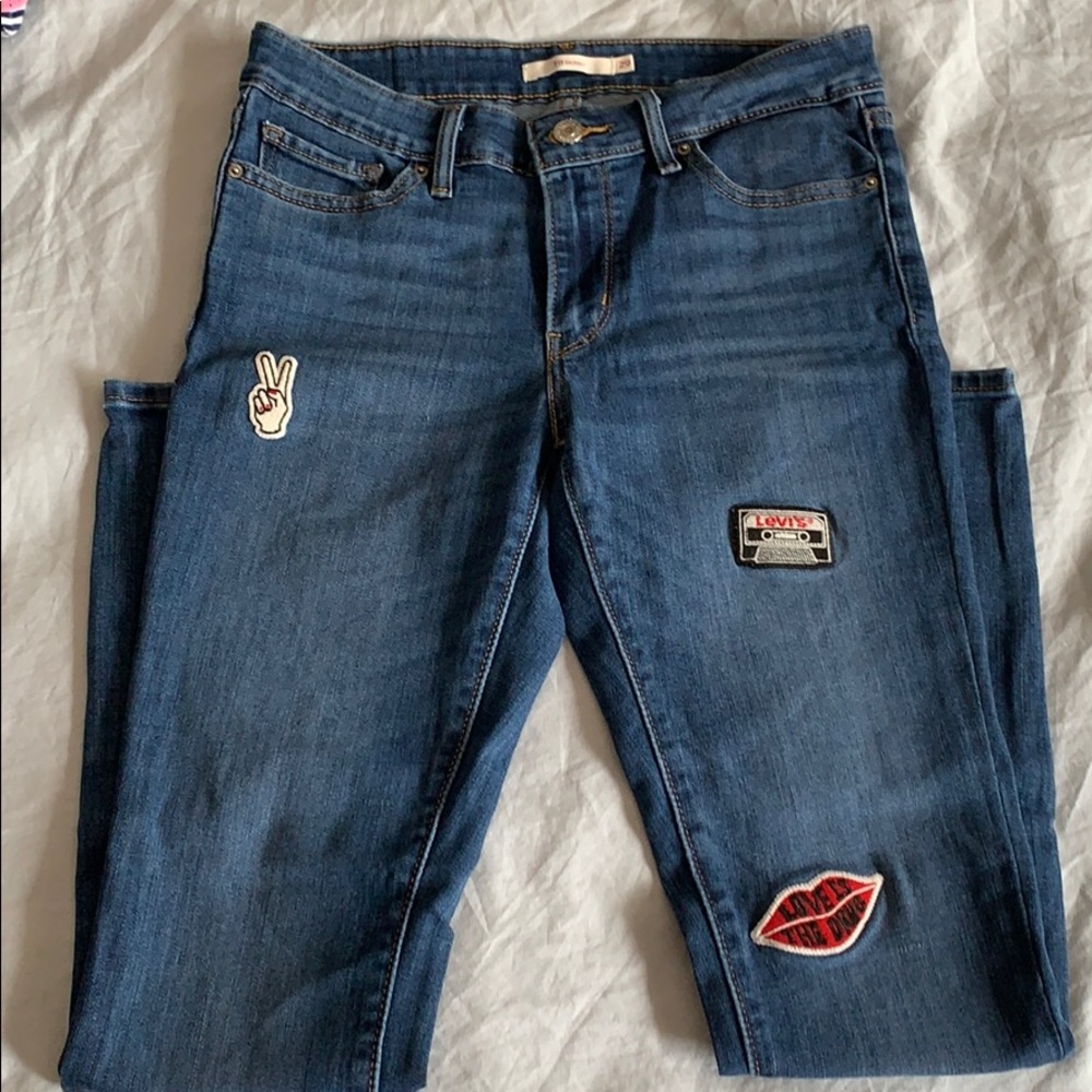 Levi skinny 711
